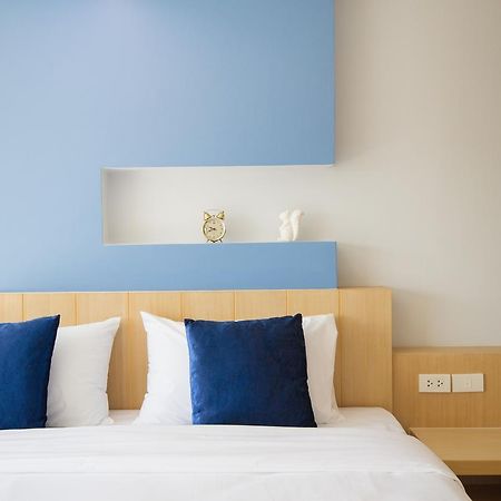 Charisma Residence Rayong Bagian luar foto