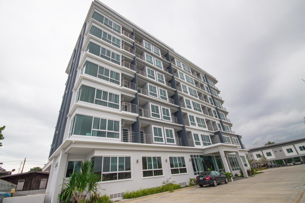 Charisma Residence Rayong Bagian luar foto